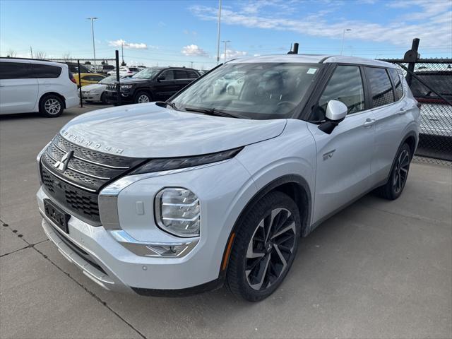 used 2023 Mitsubishi Outlander PHEV car, priced at $27,894