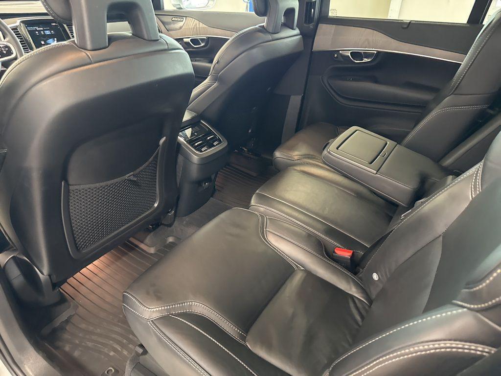 used 2022 Volvo XC90 car, priced at $37,874