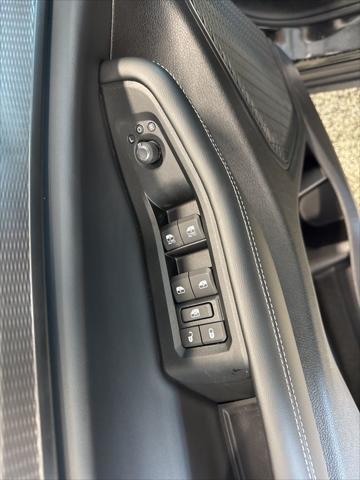 new 2025 Jeep Grand Cherokee car, priced at $40,611