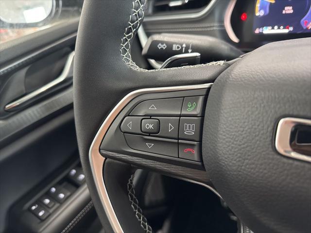 new 2025 Jeep Grand Cherokee car, priced at $40,611