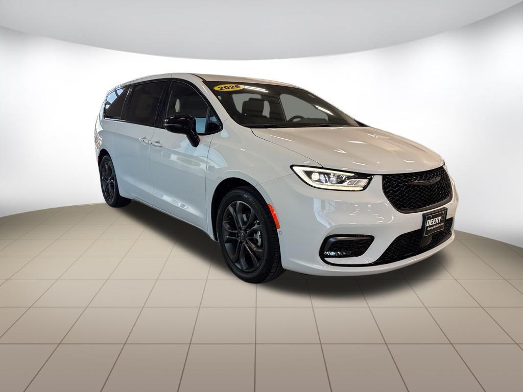 new 2026 Chrysler Pacifica car, priced at $44,567