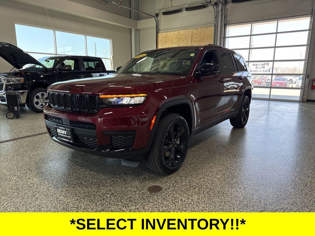new 2025 Jeep Grand Cherokee L car, priced at $41,821