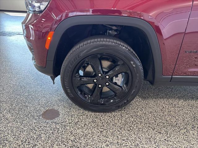 new 2025 Jeep Grand Cherokee L car, priced at $42,571