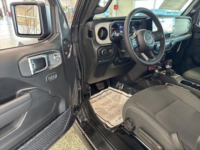 new 2025 Jeep Wrangler car, priced at $62,010