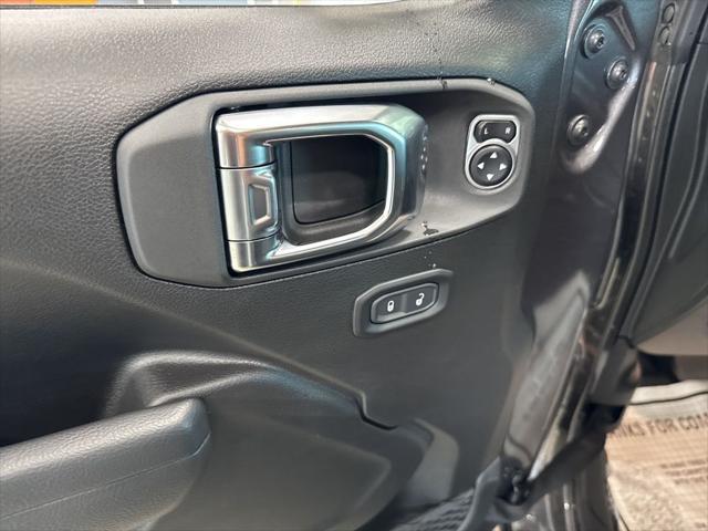 new 2025 Jeep Wrangler car, priced at $62,010