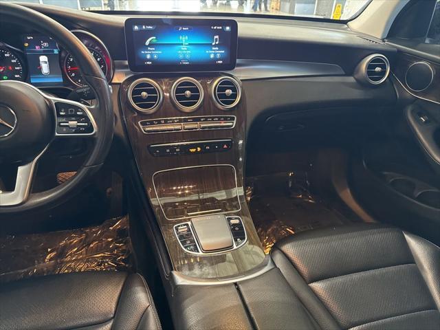 used 2020 Mercedes-Benz GLC 300 car, priced at $23,520