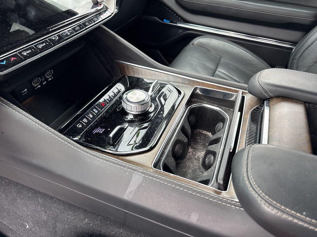 used 2022 Jeep Grand Wagoneer car, priced at $51,887
