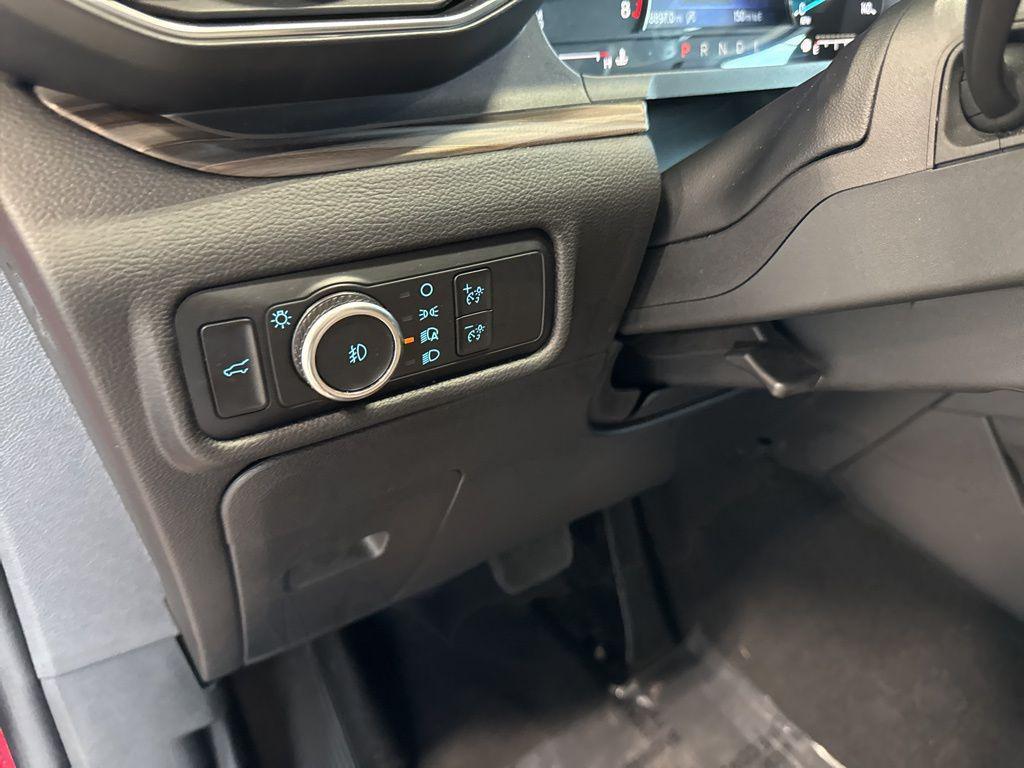 used 2023 Ford Explorer car, priced at $31,508