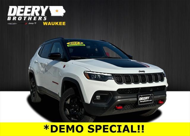 new 2024 Jeep Compass car, priced at $35,175