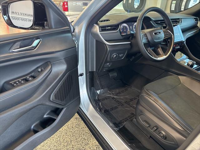 new 2025 Jeep Grand Cherokee L car, priced at $41,622