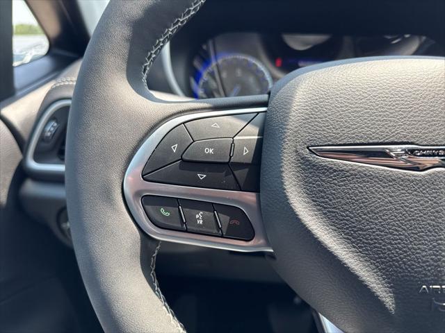 used 2025 Chrysler Pacifica car, priced at $42,211