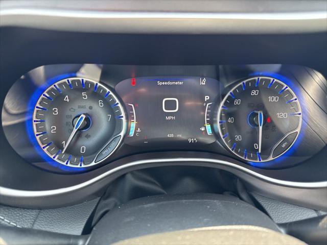 used 2025 Chrysler Pacifica car, priced at $42,211