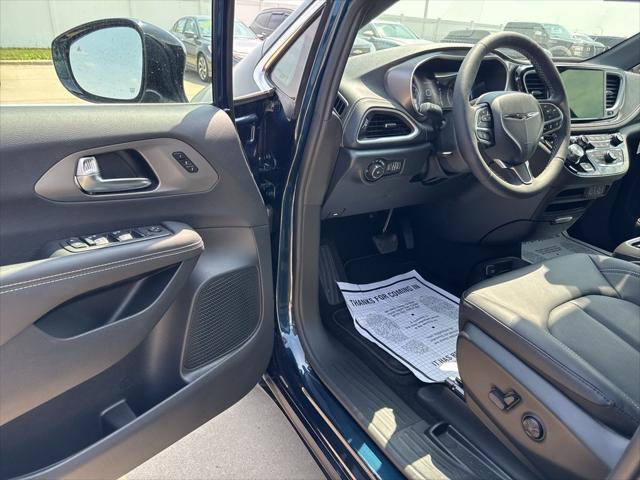 used 2025 Chrysler Pacifica car, priced at $42,211
