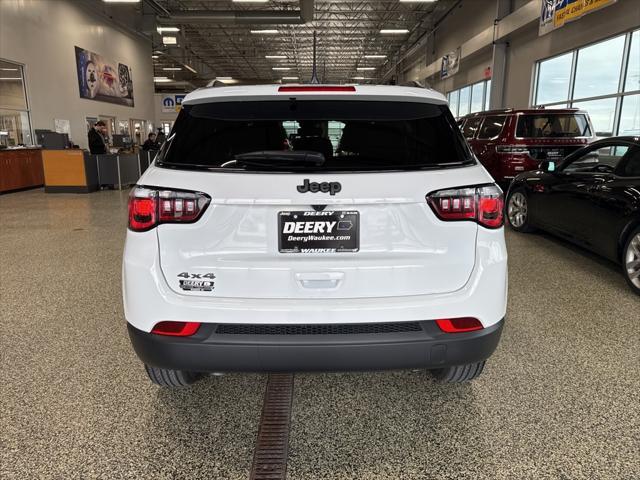 new 2025 Jeep Compass car, priced at $26,435