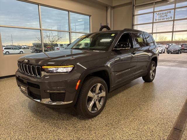 new 2025 Jeep Grand Cherokee L car, priced at $46,717