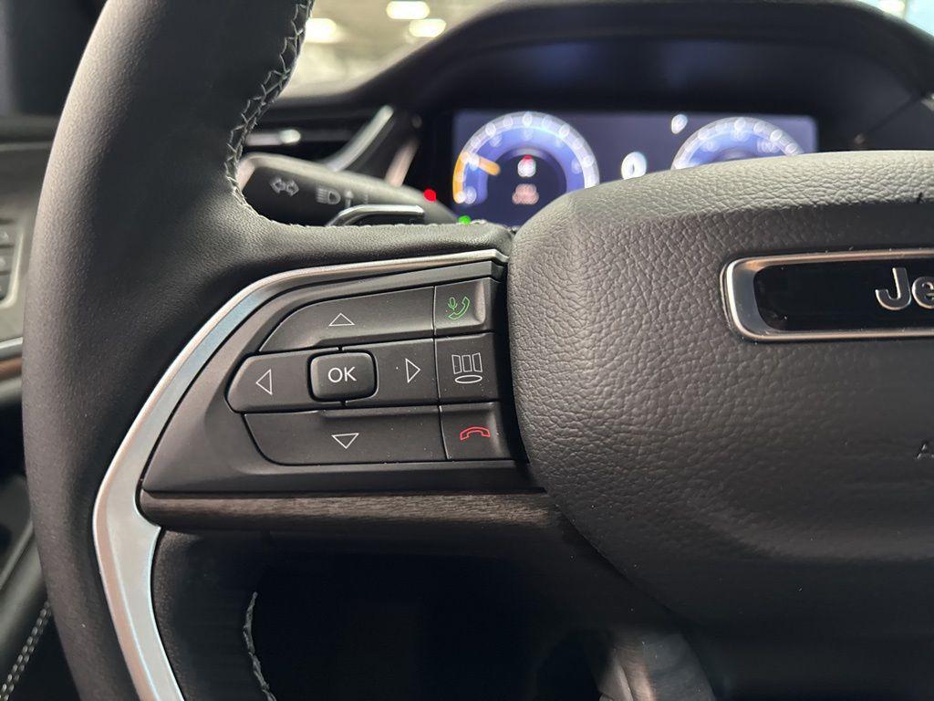 new 2025 Jeep Grand Cherokee L car, priced at $44,006