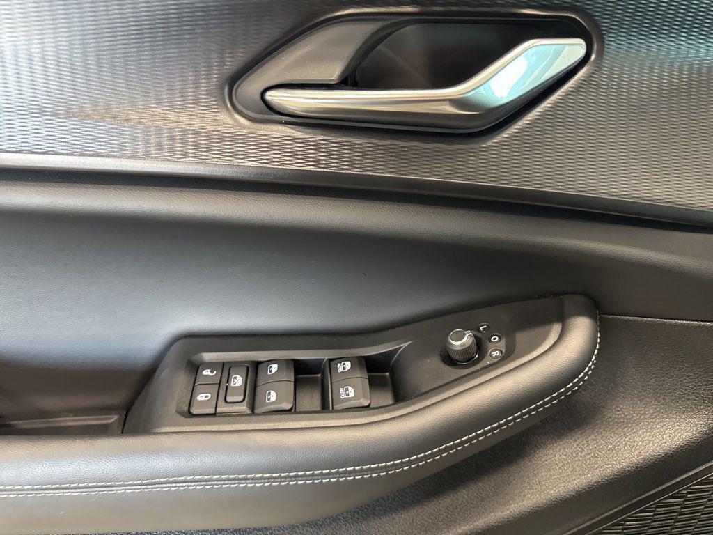 new 2025 Jeep Grand Cherokee car, priced at $36,709