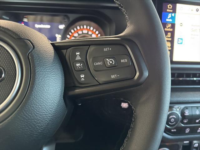 new 2025 Jeep Wrangler car, priced at $46,820