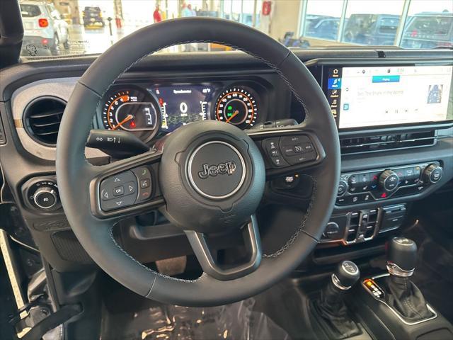 new 2025 Jeep Wrangler car, priced at $46,820