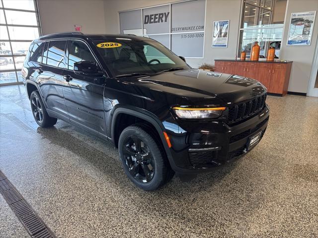 new 2025 Jeep Grand Cherokee L car, priced at $47,702