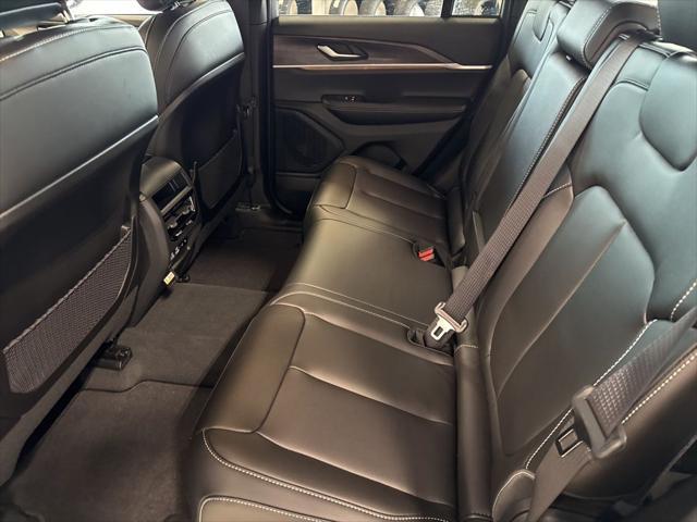new 2025 Jeep Grand Cherokee car, priced at $44,470