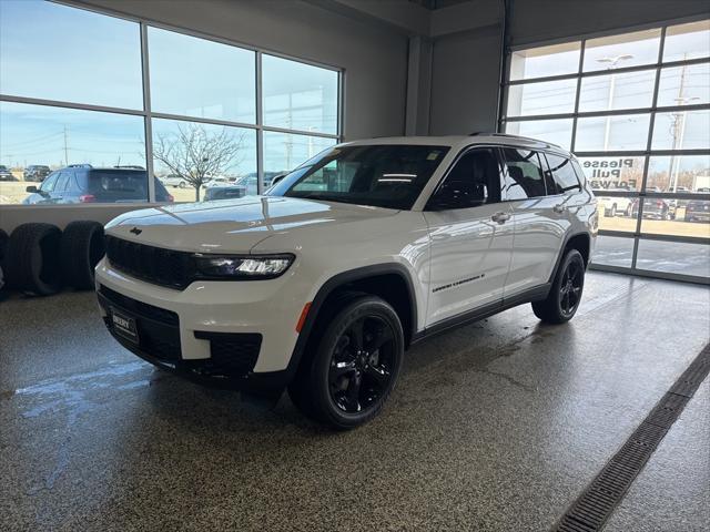 new 2025 Jeep Grand Cherokee L car, priced at $41,785