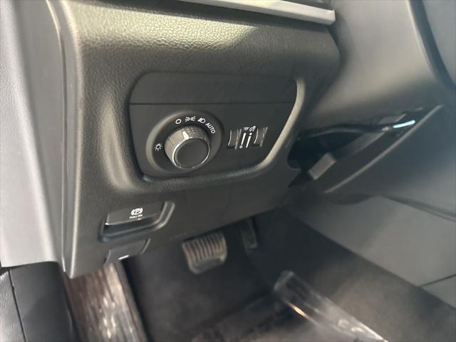new 2025 Jeep Grand Cherokee L car, priced at $42,035