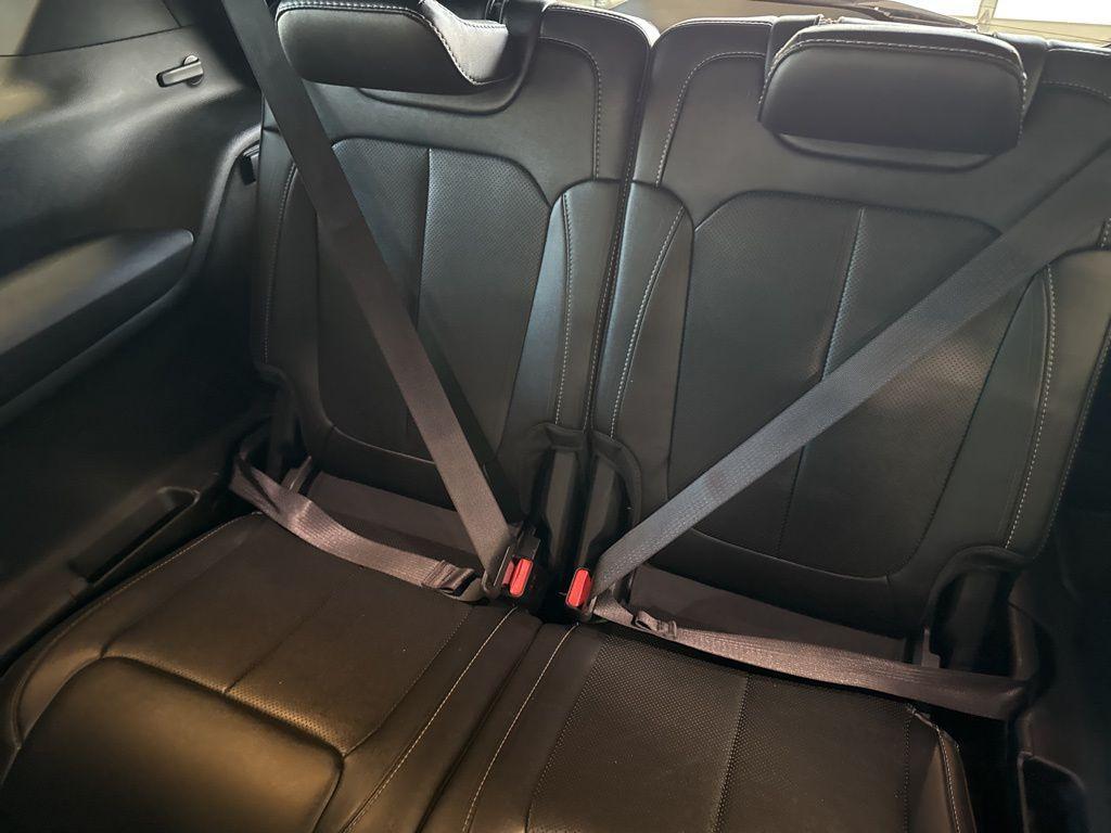 used 2024 Jeep Grand Cherokee L car, priced at $34,671