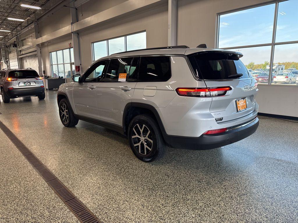 used 2024 Jeep Grand Cherokee L car, priced at $34,671