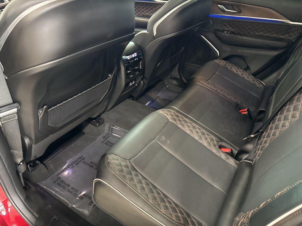 used 2024 Jeep Grand Cherokee car, priced at $44,500