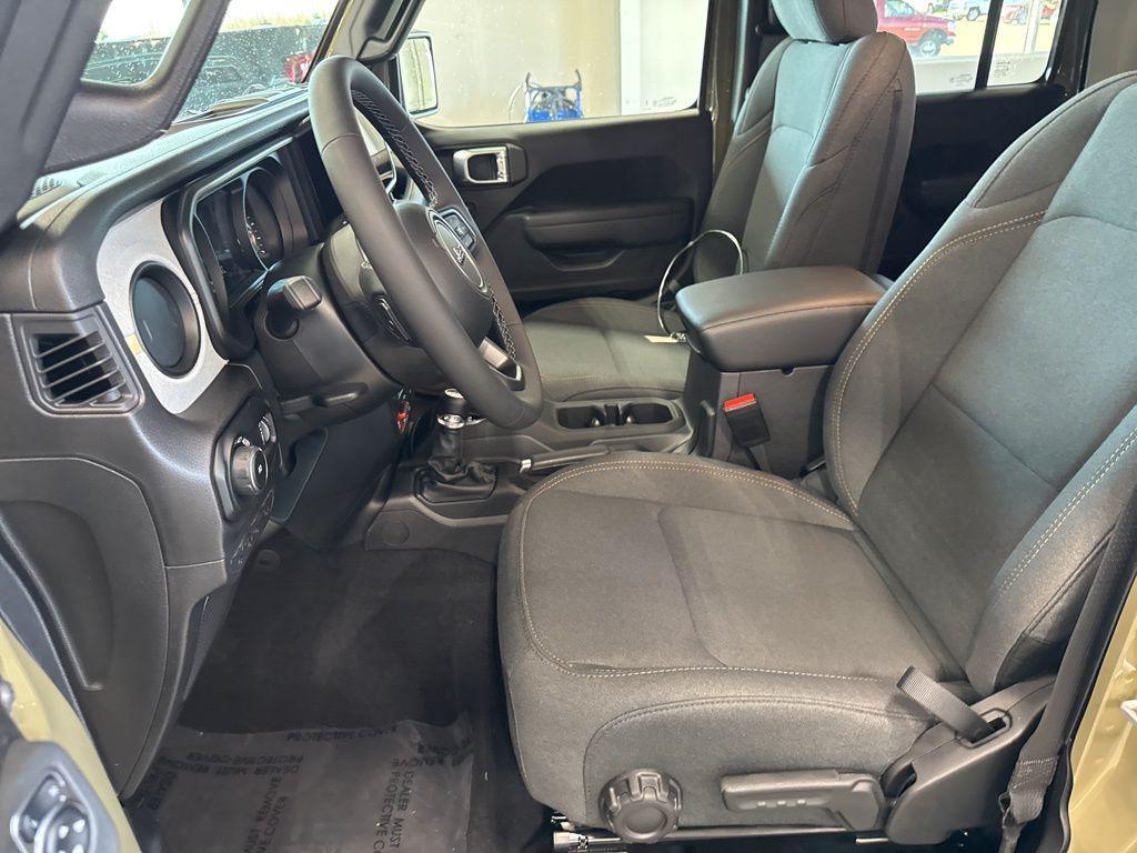 new 2026 Jeep Wrangler car, priced at $51,899