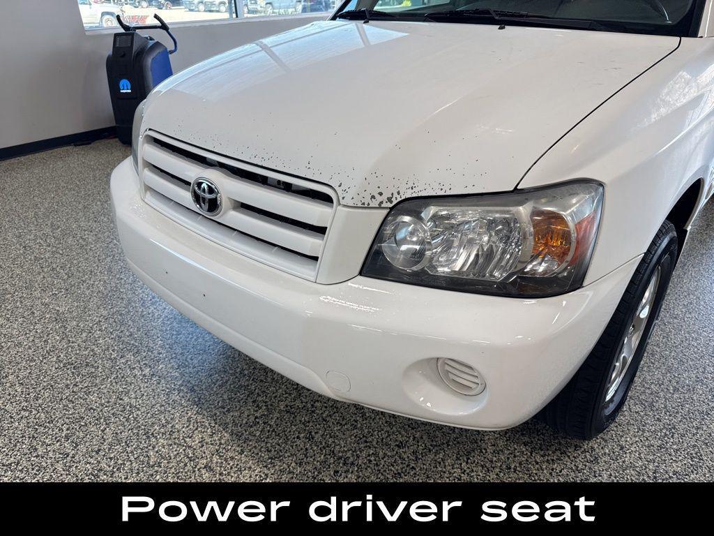 used 2007 Toyota Highlander car, priced at $4,490