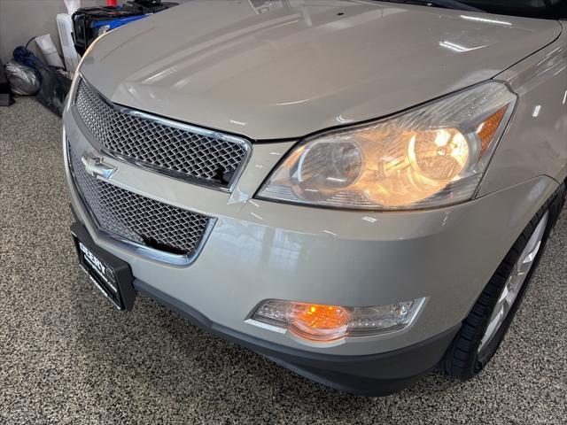 used 2011 Chevrolet Traverse car, priced at $6,666