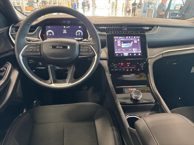 new 2025 Jeep Grand Cherokee L car, priced at $42,035
