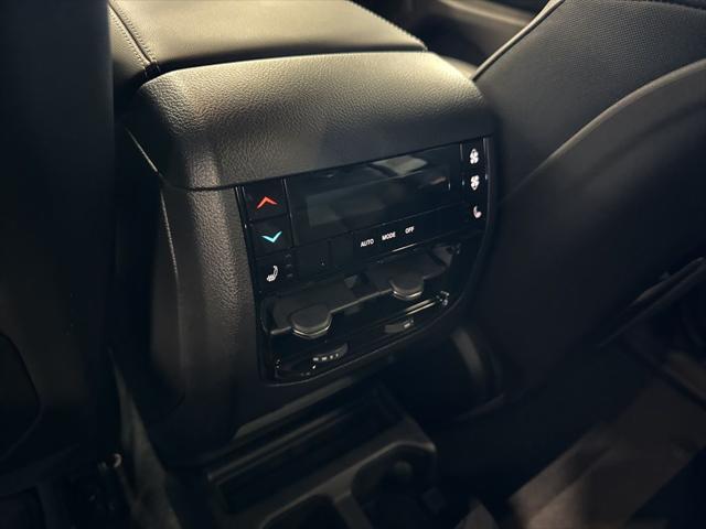 new 2025 Jeep Grand Cherokee L car, priced at $47,952
