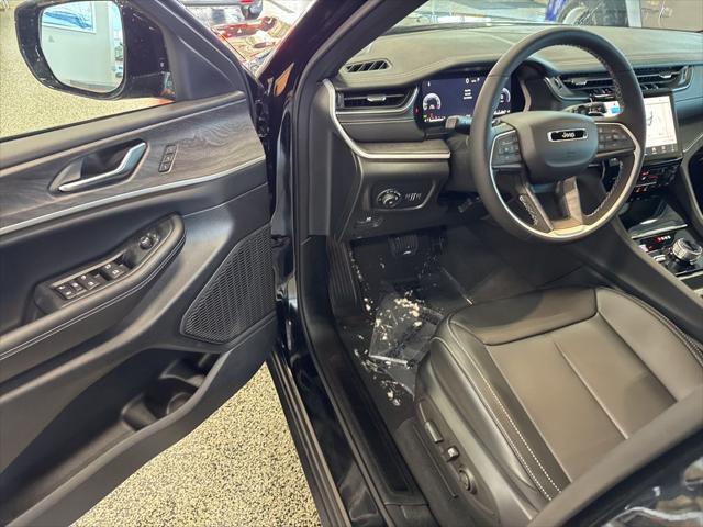 new 2025 Jeep Grand Cherokee L car, priced at $47,952