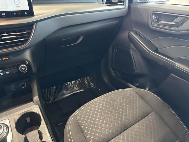 used 2024 Ford Escape car, priced at $21,896