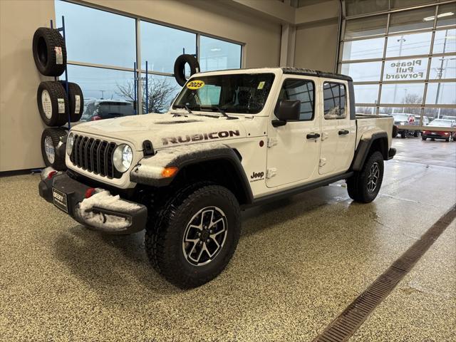 new 2025 Jeep Gladiator car, priced at $53,162