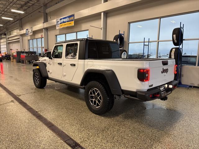 new 2025 Jeep Gladiator car, priced at $53,162