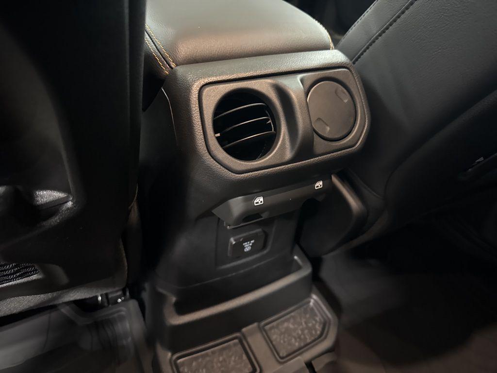 new 2025 Jeep Wrangler car, priced at $52,074