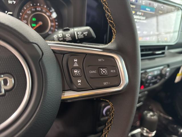 new 2025 Jeep Wrangler car, priced at $52,574