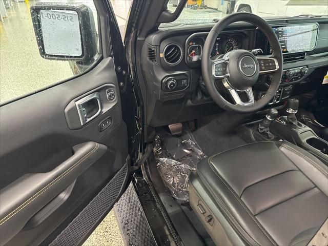 new 2025 Jeep Wrangler car, priced at $52,574
