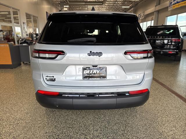 new 2024 Jeep Grand Cherokee L car, priced at $41,302