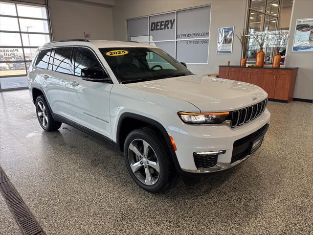 new 2025 Jeep Grand Cherokee L car, priced at $43,328