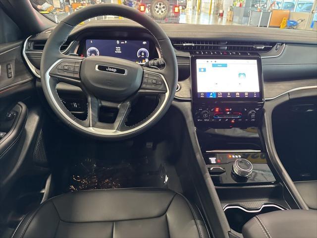 new 2025 Jeep Grand Cherokee L car, priced at $43,825