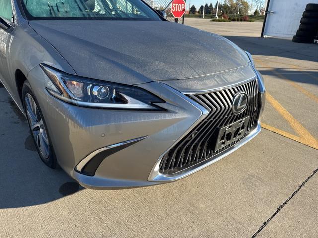 used 2020 Lexus ES 350 car, priced at $32,087