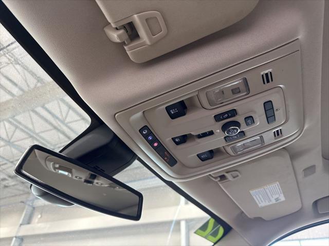 used 2022 GMC Yukon car, priced at $54,990