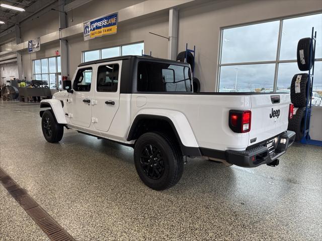 used 2023 Jeep Gladiator car, priced at $34,651