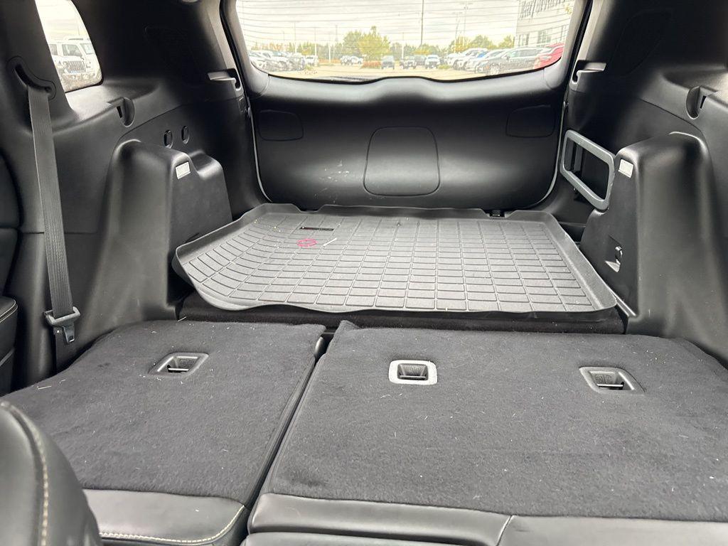 used 2015 Jeep Cherokee car, priced at $13,489