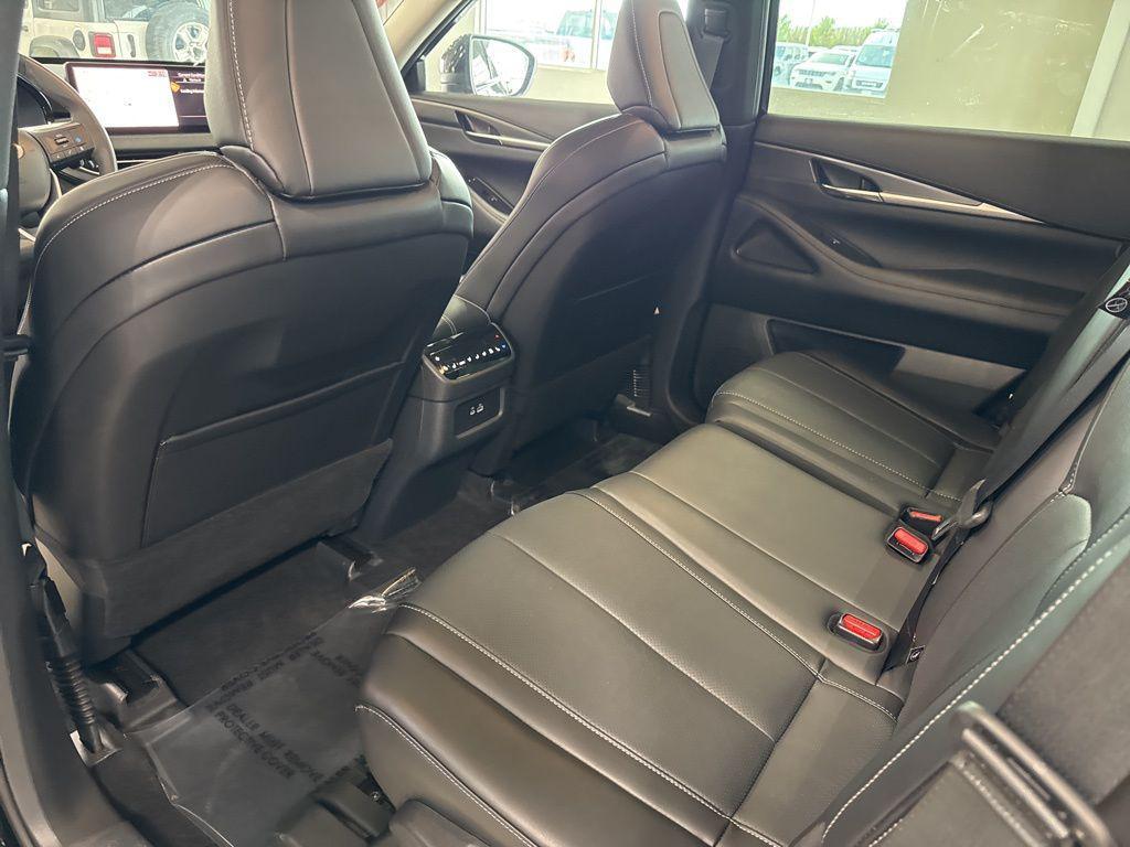 used 2025 INFINITI QX60 car, priced at $37,970